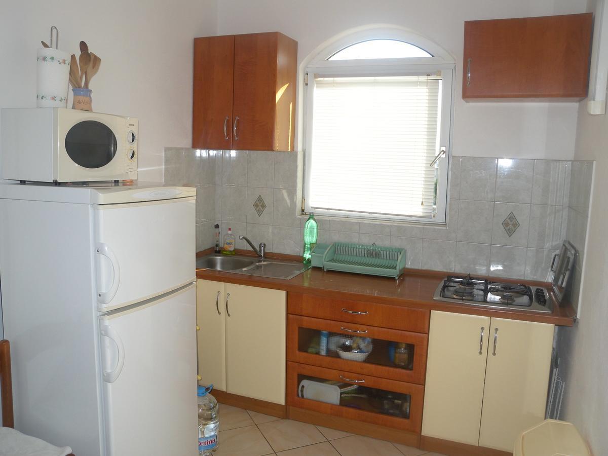 Apartment Marija Vir Buitenkant foto
